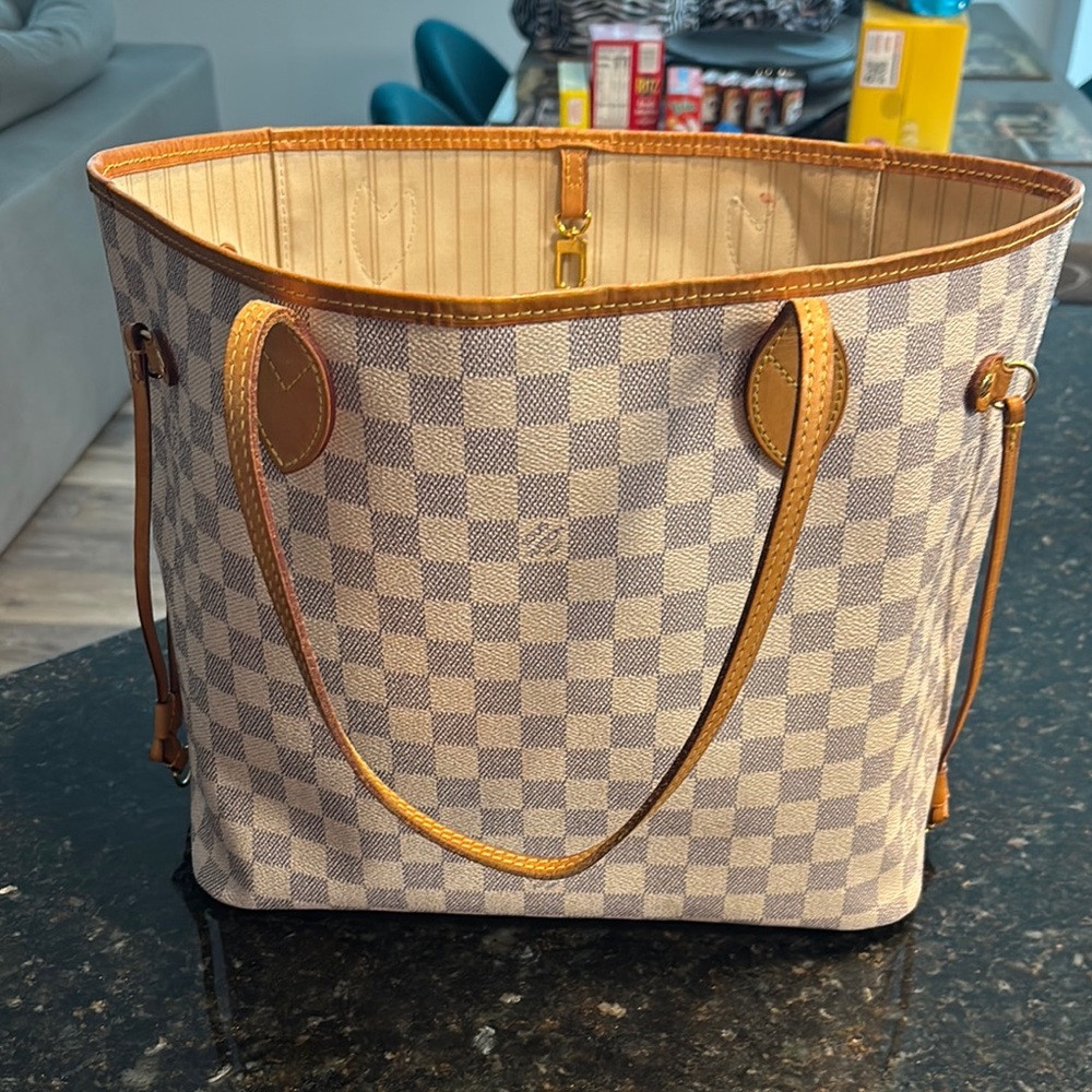 Louis Vuitton Damier Azur Neverfull MM